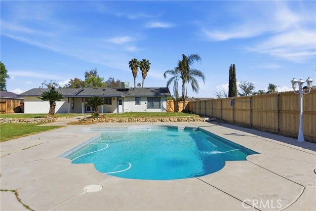10801 Paul, Bakersfield, CA 93312
