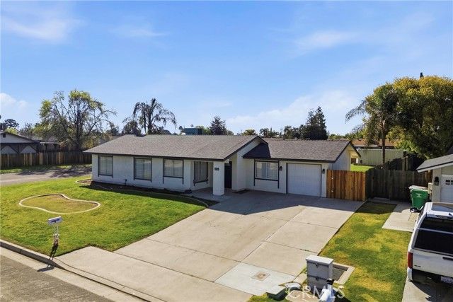 10801 Paul, Bakersfield, CA 93312