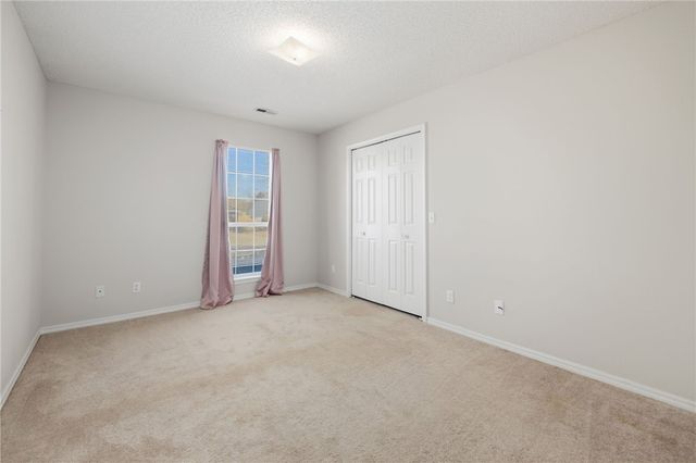 1683 Tallgrass Drive, Fayetteville, AR 72701