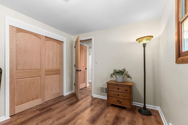 406 ELM STREET, Combined Locks, WI 54113