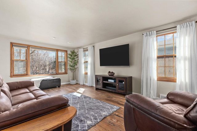 406 ELM STREET, Combined Locks, WI 54113