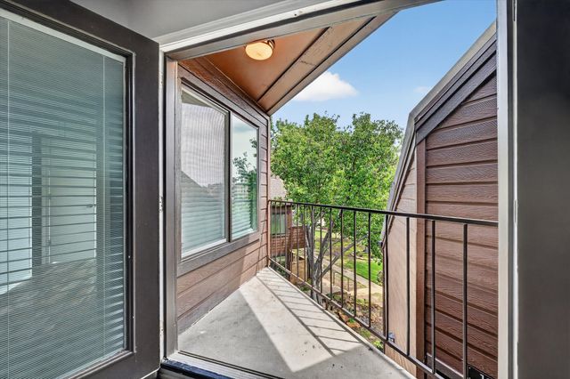 1700 Baird Farm Circle 1303, Arlington, TX 76006