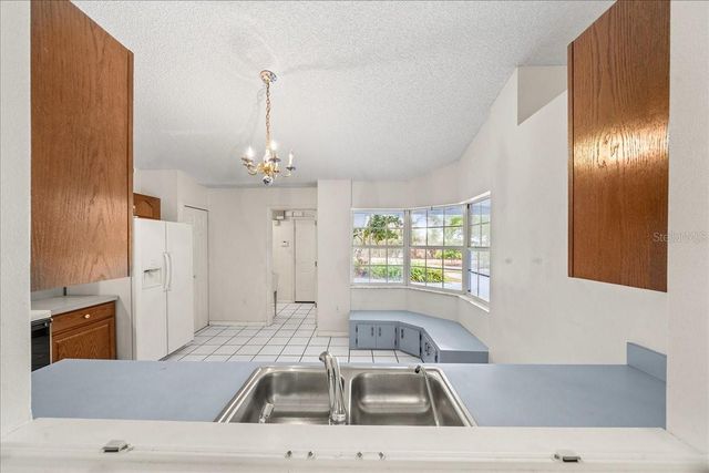 1211 W OLD US HIGHWAY 441, Mount Dora, FL 32757