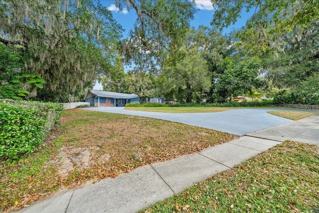 1211 W OLD US HIGHWAY 441, Mount Dora, FL 32757