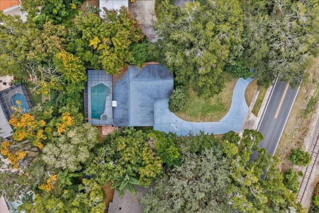 1211 W OLD US HIGHWAY 441, Mount Dora, FL 32757