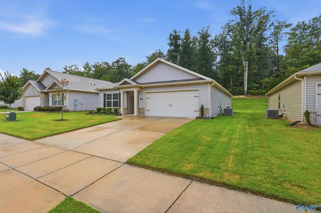 266 Ashland Drive SW, Hanceville, AL 35077