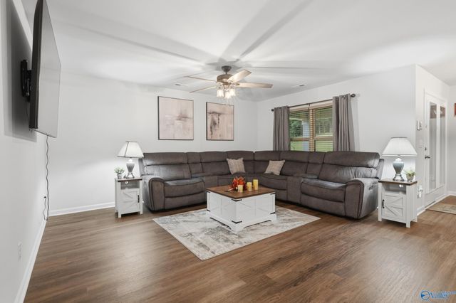 266 Ashland Drive SW, Hanceville, AL 35077