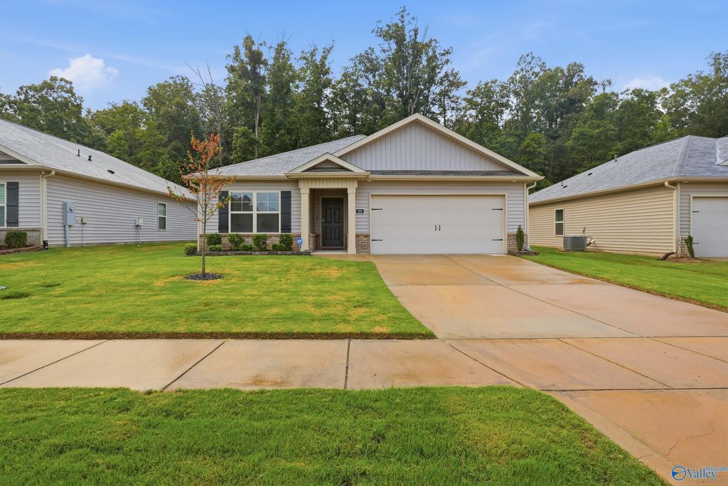 266 Ashland Drive SW, Hanceville, AL 35077