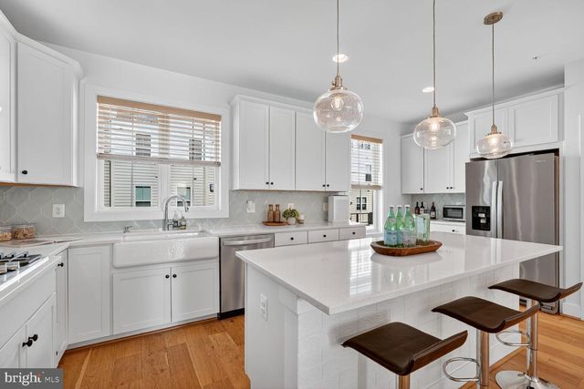 2373 WYETH ST, Silver Spring, MD 20906