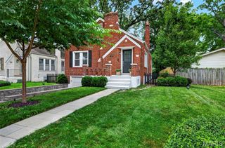 109 Handlan Court, Kirkwood, MO 63122
