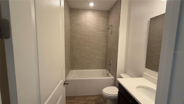 4378 WINESAP WAY, Lakeland, FL 33810