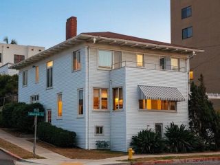 2561 Albatross St, San Diego, CA 92101