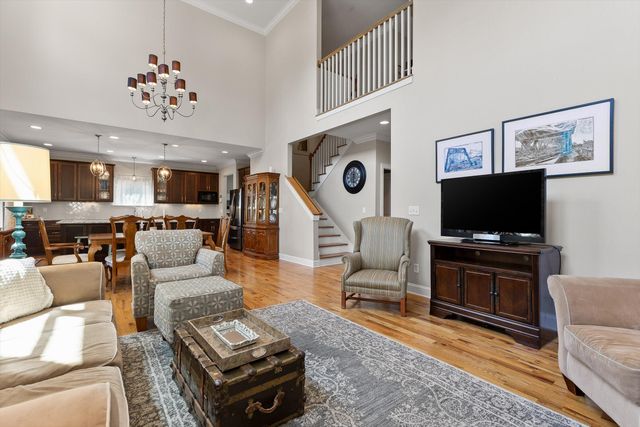 512 Rosewood Street, Chattanooga, TN 37405
