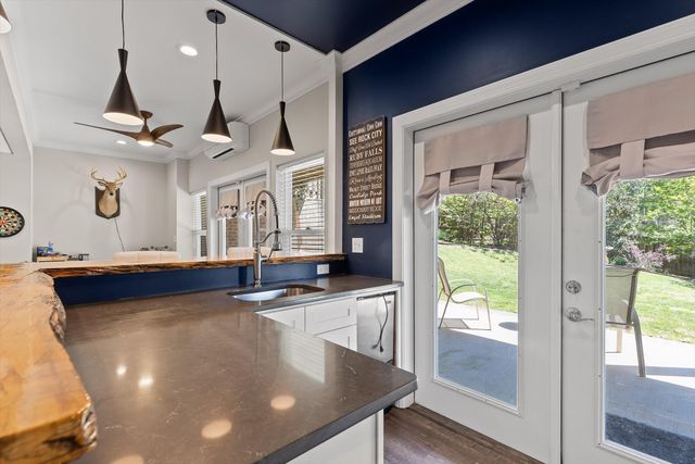 512 Rosewood Street, Chattanooga, TN 37405