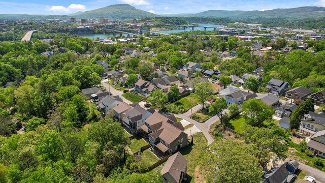 512 Rosewood Street, Chattanooga, TN 37405
