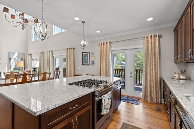 512 Rosewood Street, Chattanooga, TN 37405