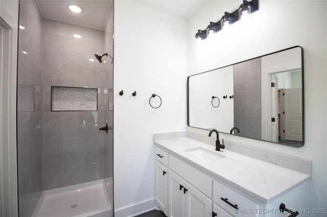 1319 W Louisiana Street, Durant, OK 74701