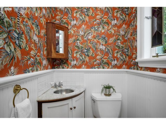 414 Nw 22ND Ave, Portland, OR 97210