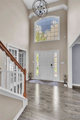 27 Chicory Lane, Lancaster, NY 14086