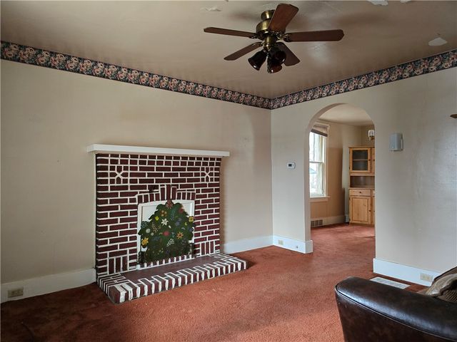 7235 Upland St, Homewood Brushton, PA 15208