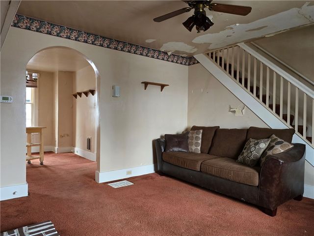 7235 Upland St, Homewood Brushton, PA 15208