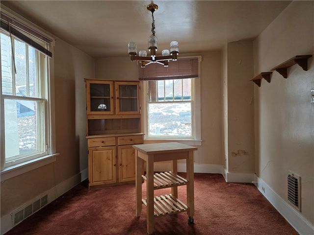 7235 Upland St, Homewood Brushton, PA 15208