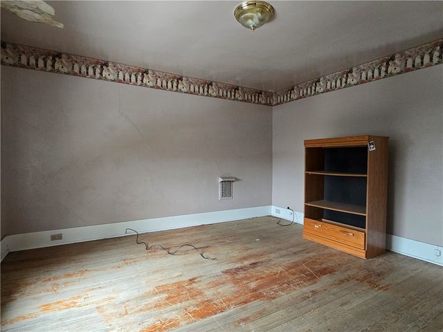 7235 Upland St, Homewood Brushton, PA 15208