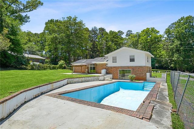 1268 S. Indian Creek, Stone Mountain, GA 30083