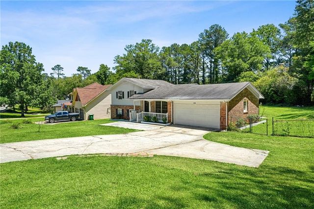 1268 S. Indian Creek, Stone Mountain, GA 30083
