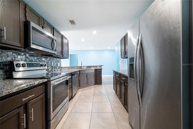 541 STARSTONE DRIVE, Lake Mary, FL 32746