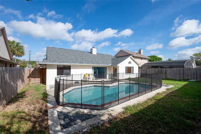 541 STARSTONE DRIVE, Lake Mary, FL 32746