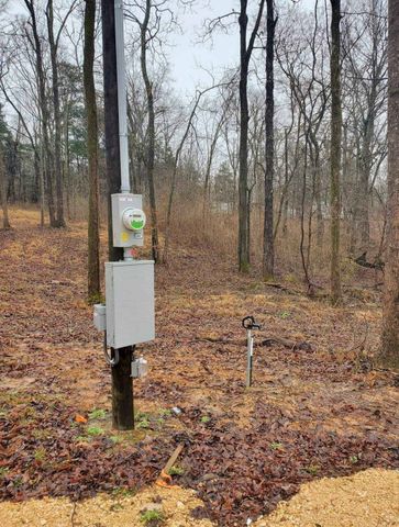 954 Stokes Ln, Bath Springs, TN 38311