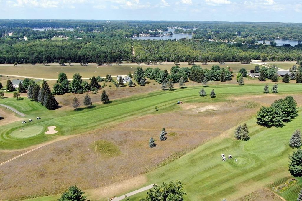 9772 Kellys Ct. Lot 96, Canadian Lakes, MI 49346