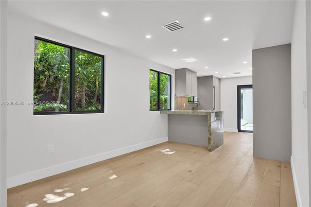 1936 SW 18th Street, Miami, FL 33145