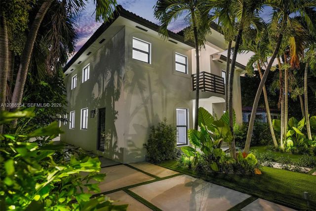 1936 SW 18th Street, Miami, FL 33145