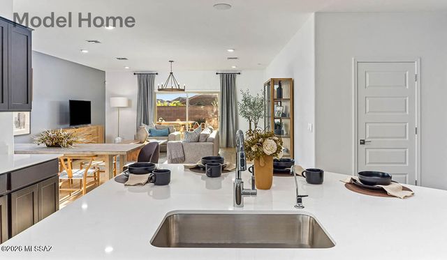 1108 S Grantham Drive, Vail, AZ 85641
