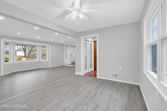 2 Zimm Lane, Jackson, NJ 08527