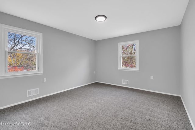 2 Zimm Lane, Jackson, NJ 08527