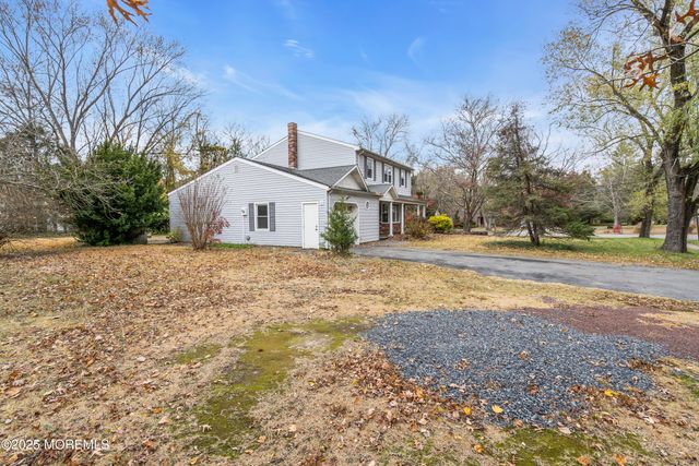 2 Zimm Lane, Jackson, NJ 08527