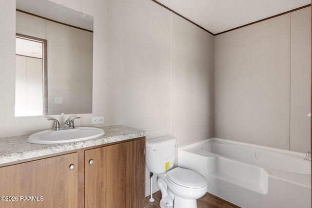 1063 Jeffrey Broussard Road, Breaux Bridge, LA 70517