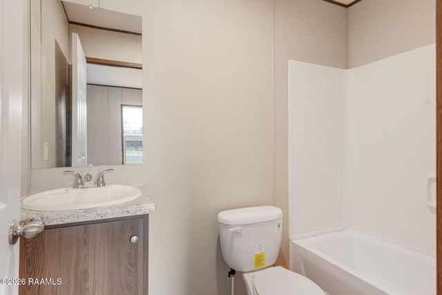 1063 Jeffrey Broussard Road, Breaux Bridge, LA 70517