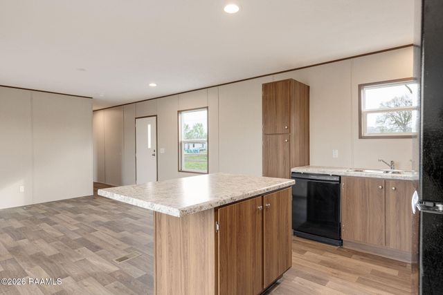 1063 Jeffrey Broussard Road, Breaux Bridge, LA 70517