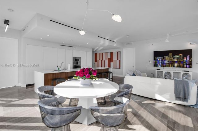 6901 Collins Ave 502, Miami Beach, FL 33141