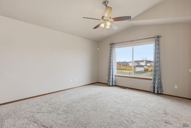 507 MORGEN RD, Box Elder, SD 57719