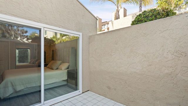 6228 Caminito Araya, San Diego, CA 92122