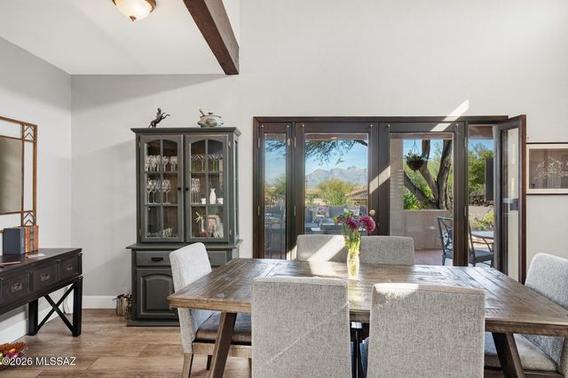 3040 W Camino Claveles, Tucson, AZ 85745