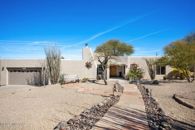 3040 W Camino Claveles, Tucson, AZ 85745