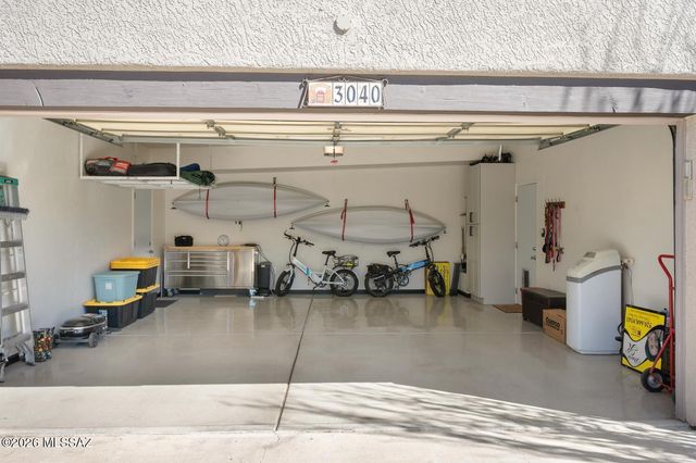 3040 W Camino Claveles, Tucson, AZ 85745