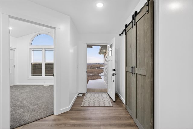 2081 S Francisco Road, Grass Lake, MI 49240