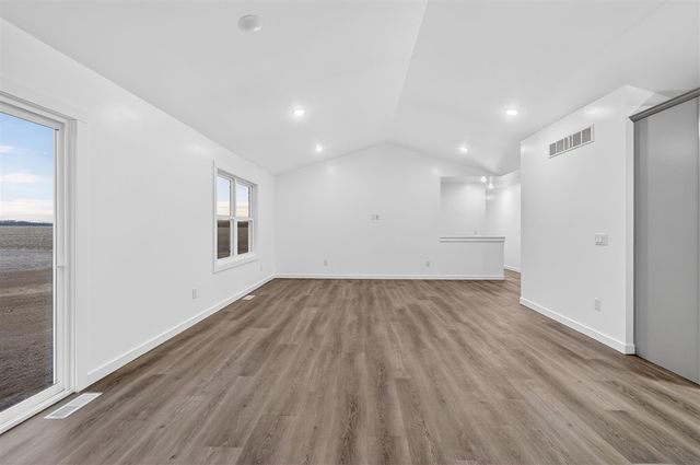 2081 S Francisco Road, Grass Lake, MI 49240